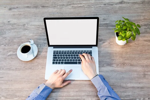 Czy na forum dla zadłużonych znajdziemy rzetelną pomoc prawną?